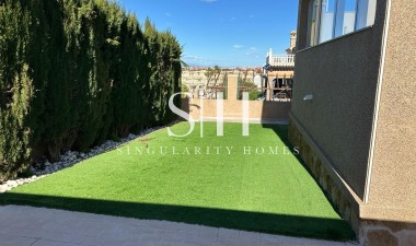 Reventa - Villa - Orihuela Costa - PAU 26