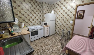 Resale - Apartment / flat - Torrevieja - torrevieja