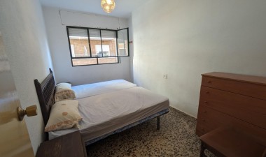 Resale - Apartment / flat - Torrevieja - torrevieja