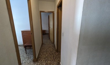 Resale - Apartment / flat - Torrevieja - torrevieja