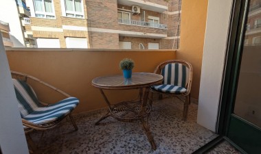 Resale - Apartment / flat - Torrevieja - torrevieja