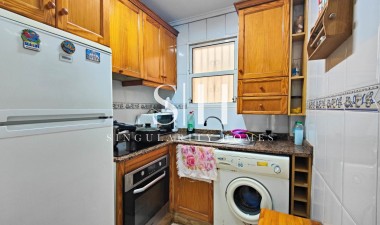 Wiederverkauf - Wohnung - Torrevieja - Playa de los locos