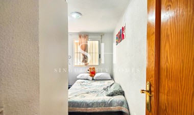 Wiederverkauf - Wohnung - Torrevieja - Playa de los locos