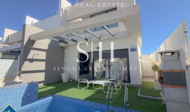 Wiederverkauf - Villa - Orihuela Costa - Los Altos