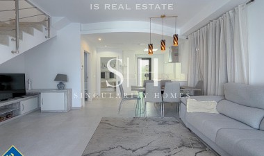 Wiederverkauf - Villa - Orihuela Costa - Los Altos