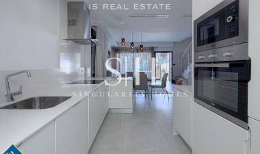 Wiederverkauf - Villa - Orihuela Costa - Los Altos