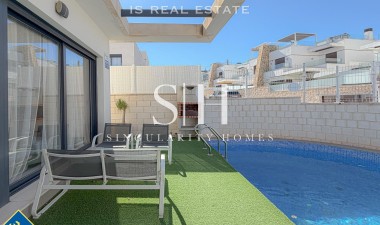Wiederverkauf - Villa - Orihuela Costa - Los Altos