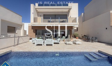 Reventa - Villa - Orihuela Costa - PAU 26