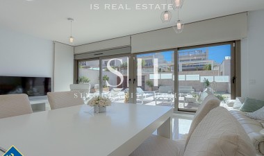 Reventa - Villa - Orihuela Costa - PAU 26