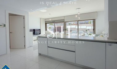Reventa - Villa - Orihuela Costa - PAU 26
