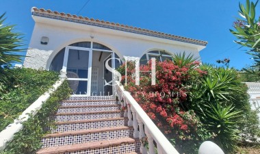 Reventa - Villa - San Miguel de Salinas - Pueblo 9