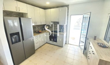 Reventa - Villa - San Miguel de Salinas - Pueblo 9