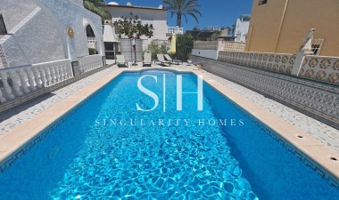 Reventa - Villa - San Miguel de Salinas - Pueblo 9