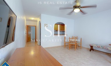 Resale - Apartment / flat - Torrevieja - Playa de los locos