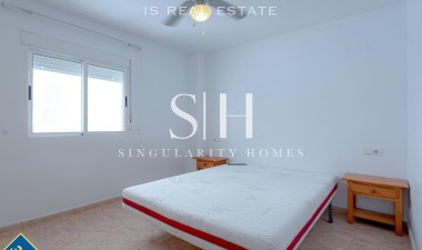 Resale - Apartment / flat - Torrevieja - Playa de los locos