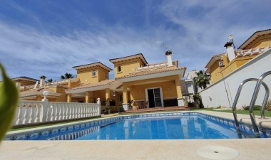 Resale - Villa - Orihuela Costa - Cabo Roig