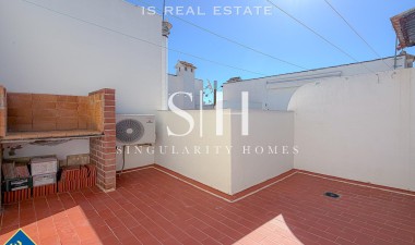 Resale - Apartment / flat - Torrevieja - Playa de los locos