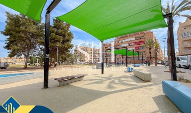 Reventa - Apartamento / piso - Torrevieja - Centro