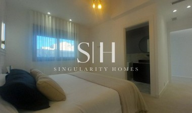 Перепродажа - Villa - Torrevieja - La Siesta - El Salado - Torreta