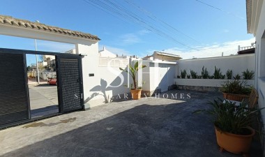 Перепродажа - Villa - Torrevieja - La Siesta - El Salado - Torreta
