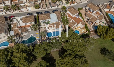 Перепродажа - Villa - Orihuela Costa - Las Ramblas