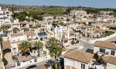 Перепродажа - Villa - Orihuela Costa - Las Ramblas