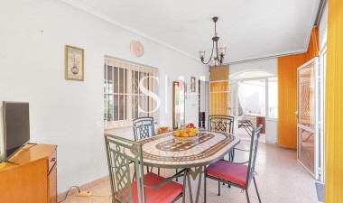 Odsprzedaż - Villa - Rojales - Centro de la Ciudad Quesada