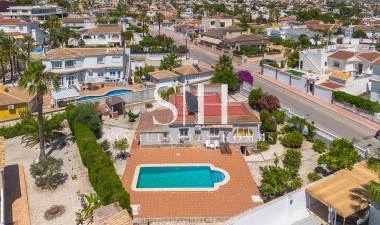 Odsprzedaż - Villa - Rojales - Centro de la Ciudad Quesada