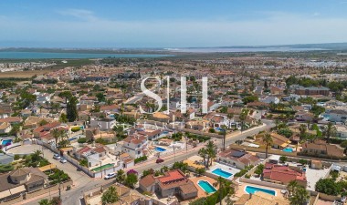Odsprzedaż - Villa - Rojales - Centro de la Ciudad Quesada