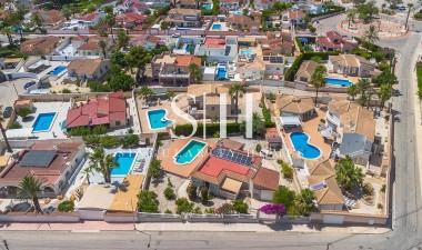 Odsprzedaż - Villa - Rojales - Centro de la Ciudad Quesada