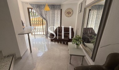 Resale - Villa - Orihuela Costa - Lomas de Campoamor-Las Ramblas