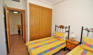 Resale - Villa - Orihuela Costa - Los Dolses