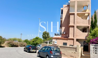 Herverkoop - Appartement / flat - Torrevieja - La Mata pueblo