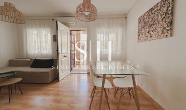 Перепродажа - Villa - Orihuela Costa - La Zenia