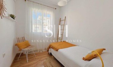 Перепродажа - Villa - Orihuela Costa - La Zenia