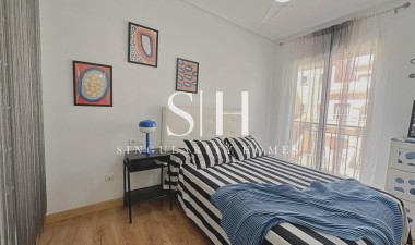 Перепродажа - Villa - Orihuela Costa - La Zenia