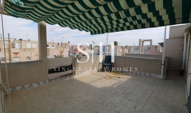 Odsprzedaż - Dom - Torrevieja - Torretas