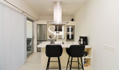 Wiederverkauf - Wohnung - Orihuela Costa - Los Dolses