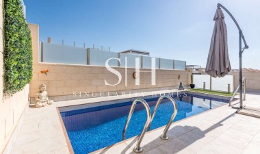 Resale - Villa - Orihuela Costa - Costa Blanca