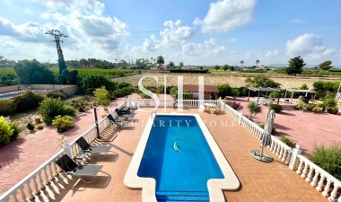 Återförsäljning - Villa - Catral - Costa Blanca