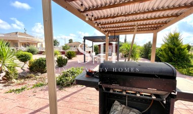 Återförsäljning - Villa - Catral - Costa Blanca