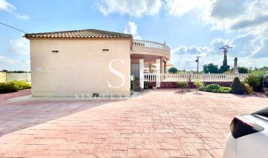 Återförsäljning - Villa - Catral - Costa Blanca