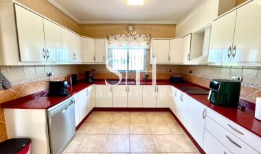 Återförsäljning - Villa - Catral - Costa Blanca