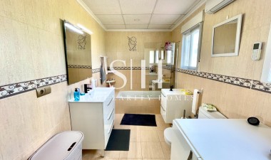 Återförsäljning - Villa - Catral - Costa Blanca