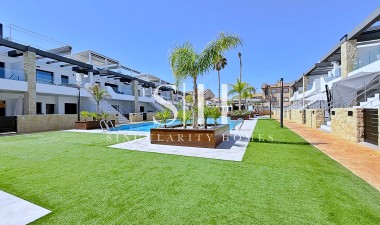 Odsprzedaż - Mieszkanie w bloku - Orihuela Costa - Punta Prima