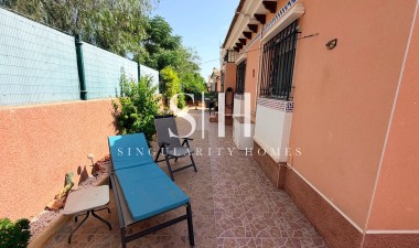 Återförsäljning - Villa - Los Montesinos - Costa Blanca