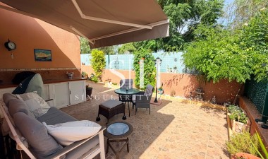 Återförsäljning - Villa - Los Montesinos - Costa Blanca