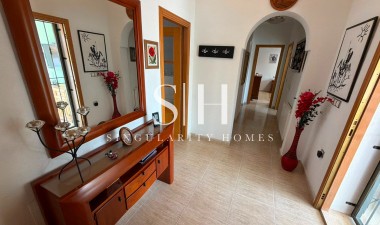 Återförsäljning - Villa - Los Montesinos - Costa Blanca