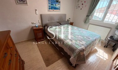 Återförsäljning - Villa - Los Montesinos - Costa Blanca