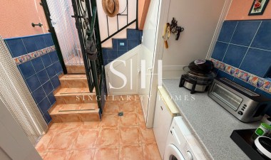 Återförsäljning - Villa - Los Montesinos - Costa Blanca